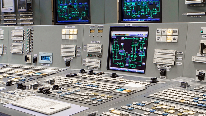 Power-Energy-16-9-Image-Nuclear-Control-Room